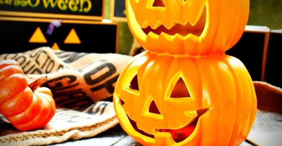 ハロウィン なのか ハロウィーン なのか 正しいのはどっち Invincible Hound Note