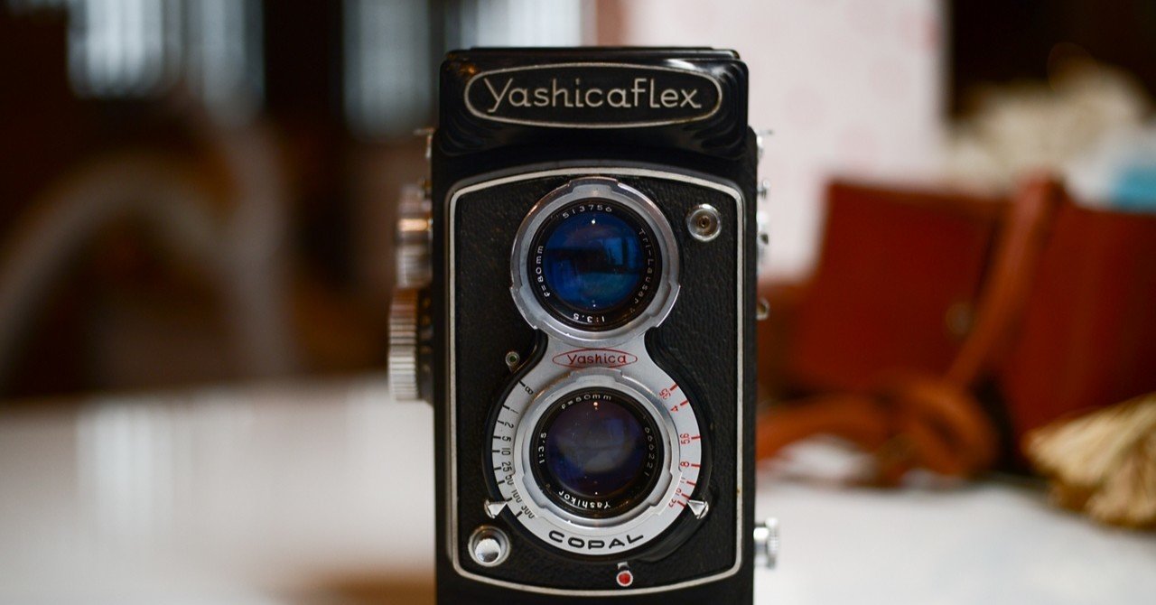 キラキラ感　ちょっと眩しい　『YASHICA FLEX』 インテリアにも最適 ちょっと可愛い キラキラ感 YASHICA FLEX インテリアにも