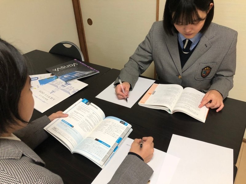 寮生活は善か悪か 中学から親元を離れて得たこと失ったこと ミライの学校をデザインする奮闘記 英数学館小 中 高等学校 寮生活は善か悪か 中学から親元を離れて得たこと失ったこと ミライの学校をデザインする奮闘記 英数学館小 中 高等学校