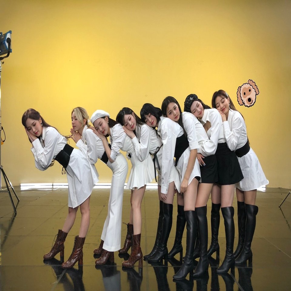 Twiceカムバ 新曲 I Can T Stop Me の衣装 Citypopまで徹底解剖 今kpop界では空前のレトロブームらしい 韓国情報ジャーナル Llyouth トゥーユース Note