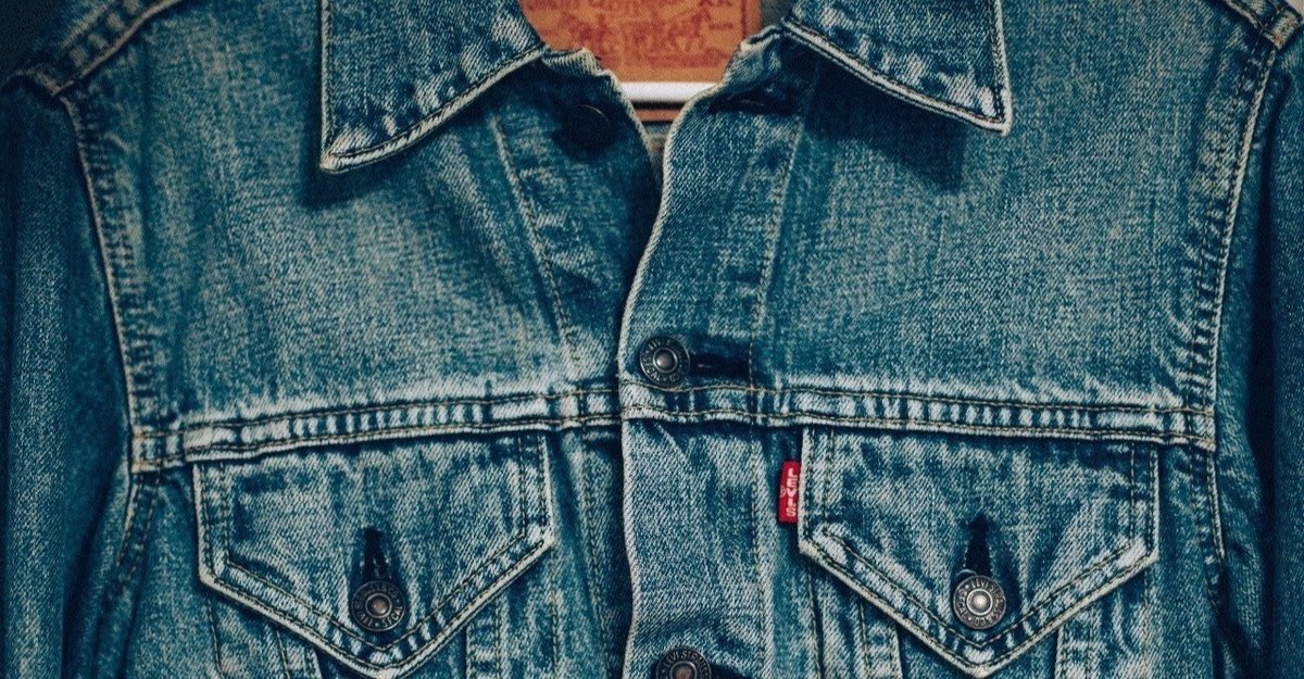 輝く高品質な 流行りのデニムジャケット、Levi'sの歴代Gジャンのモデルに付い ジャケット・アウター