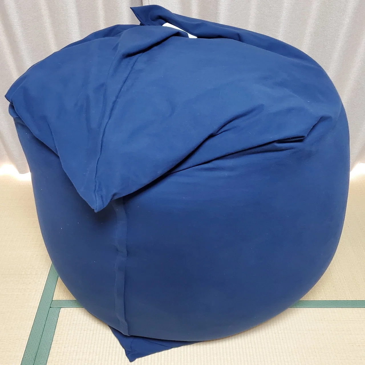 人をダメにするクッション兼ソファー Yogibo レビュー｜会社の社会人