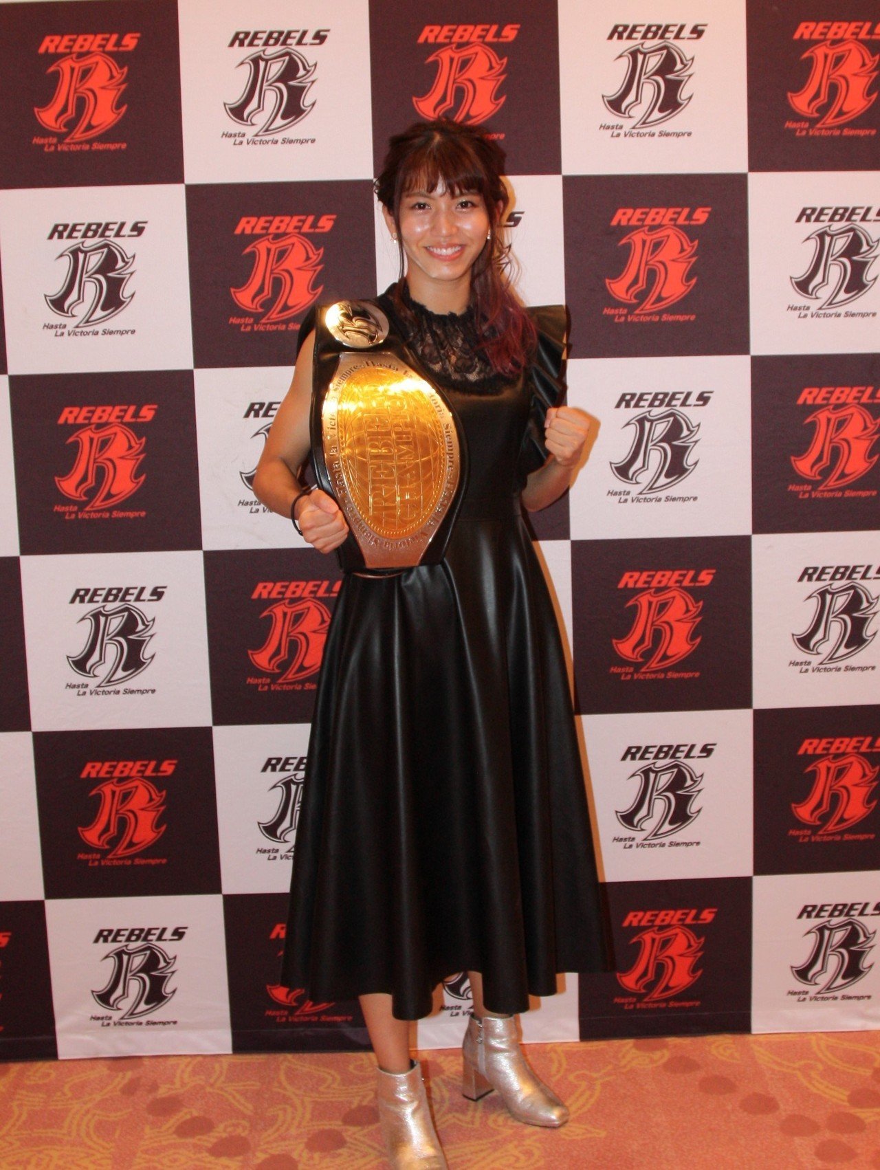 ぱんちゃん璃奈 プロマイド 4枚セット ぱんちゃん璃奈 プロマイド 4枚セット（ぱんちゃん璃奈 | K-1