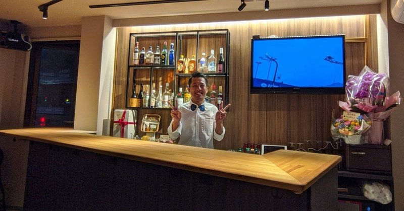 11年間勤めたテレビ局を退職し、独立。在職中に副業で始めたスナックの経営を軸にした飲食・サービス事業会社を立ち上げました!