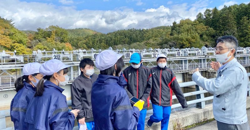 湊の子供たちが湊町を学ぶ