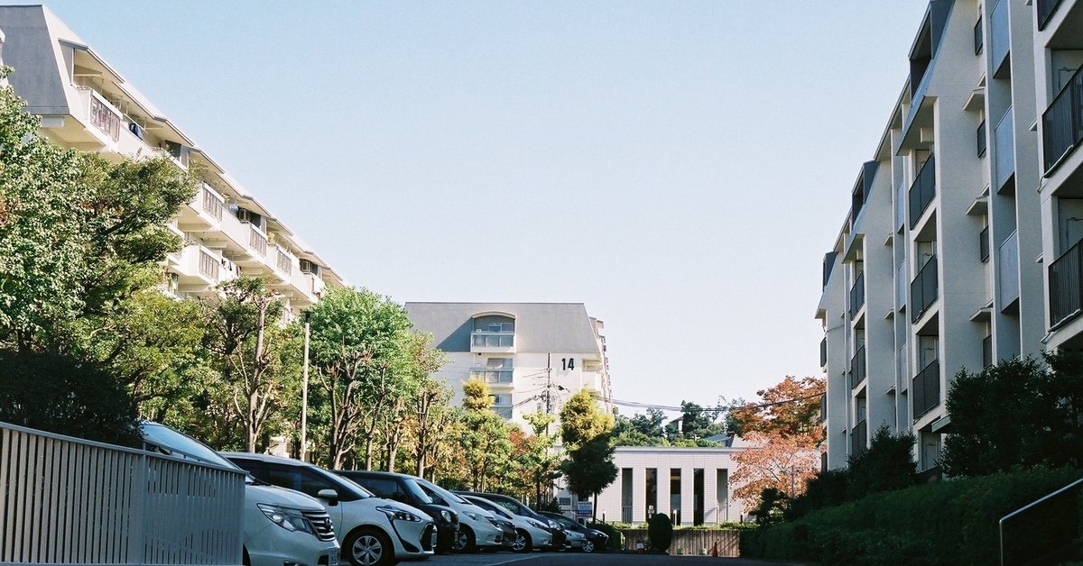 露出計の壊れているNIKON FM10で露出の練習・・・1日で1本の