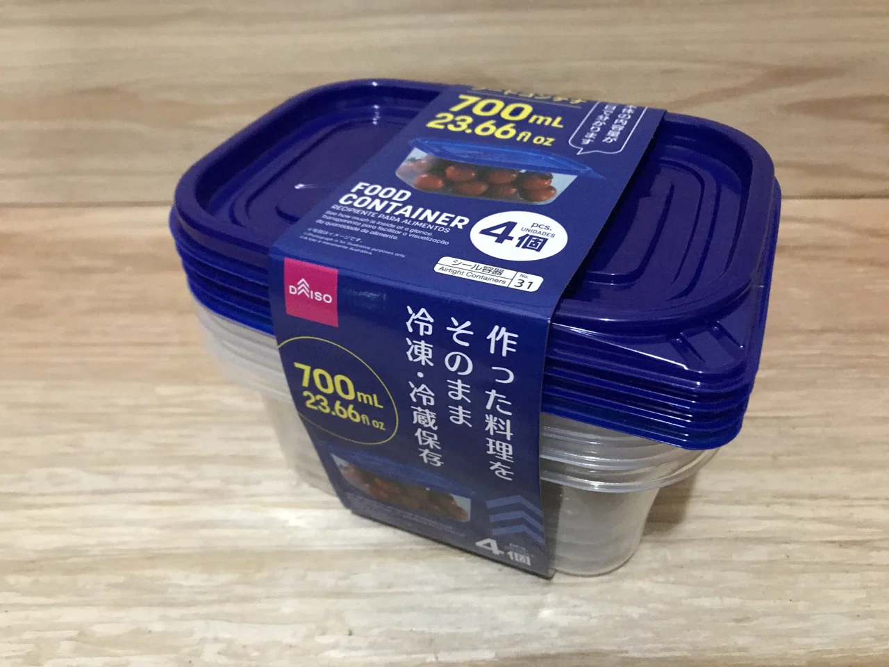 ミルワーム飼育 11 4 Day10 ダイソーフードコンテナ700ml4個 ミルワーム飼育日記 Note
