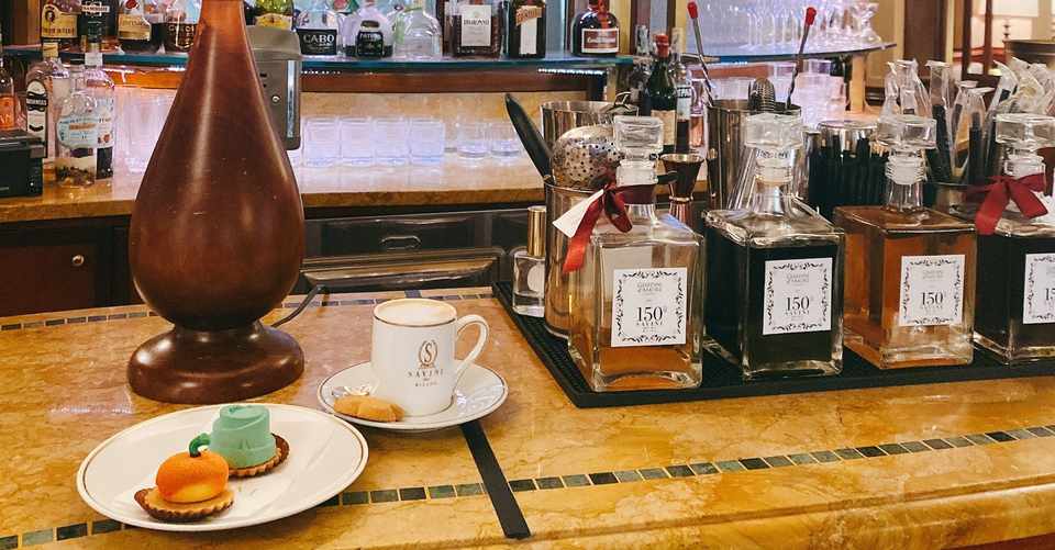 サヴィーニ Savini イタリアのバール文化とは ミラノ ガレリア内のセンスが光る老舗より Nao Masunaga Note