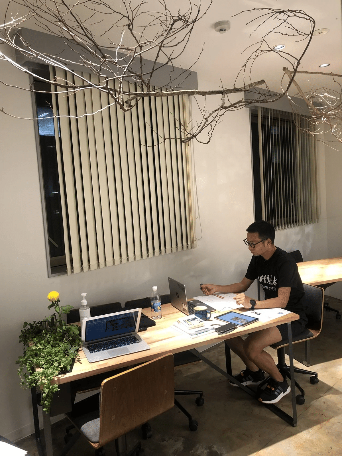 取りに来て頂ける方限定！JVCケンウッドのデスクのご紹介です！ 取りに来て頂ける方限定！JVCケンウッドのデスクのご紹介です！