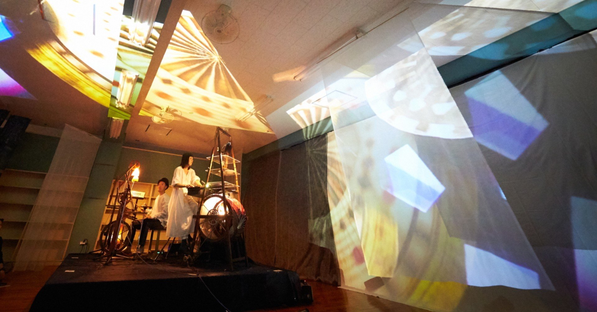 ウサギニンゲンが演じる 物語 を大募集 やんばるアートフェスティバル Note