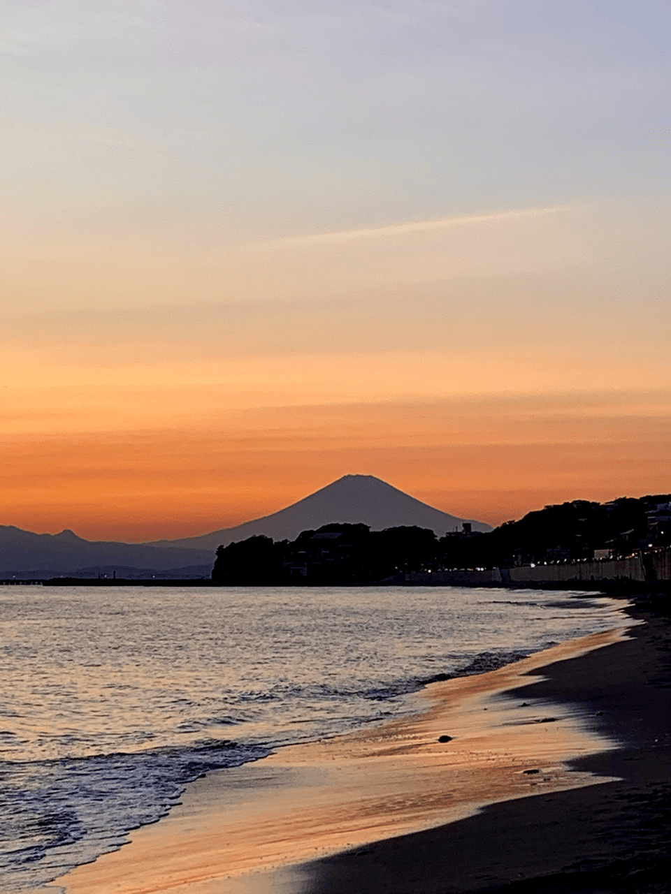 七里ヶ浜 日没後 富士山とのグラデーション ミクジ Note