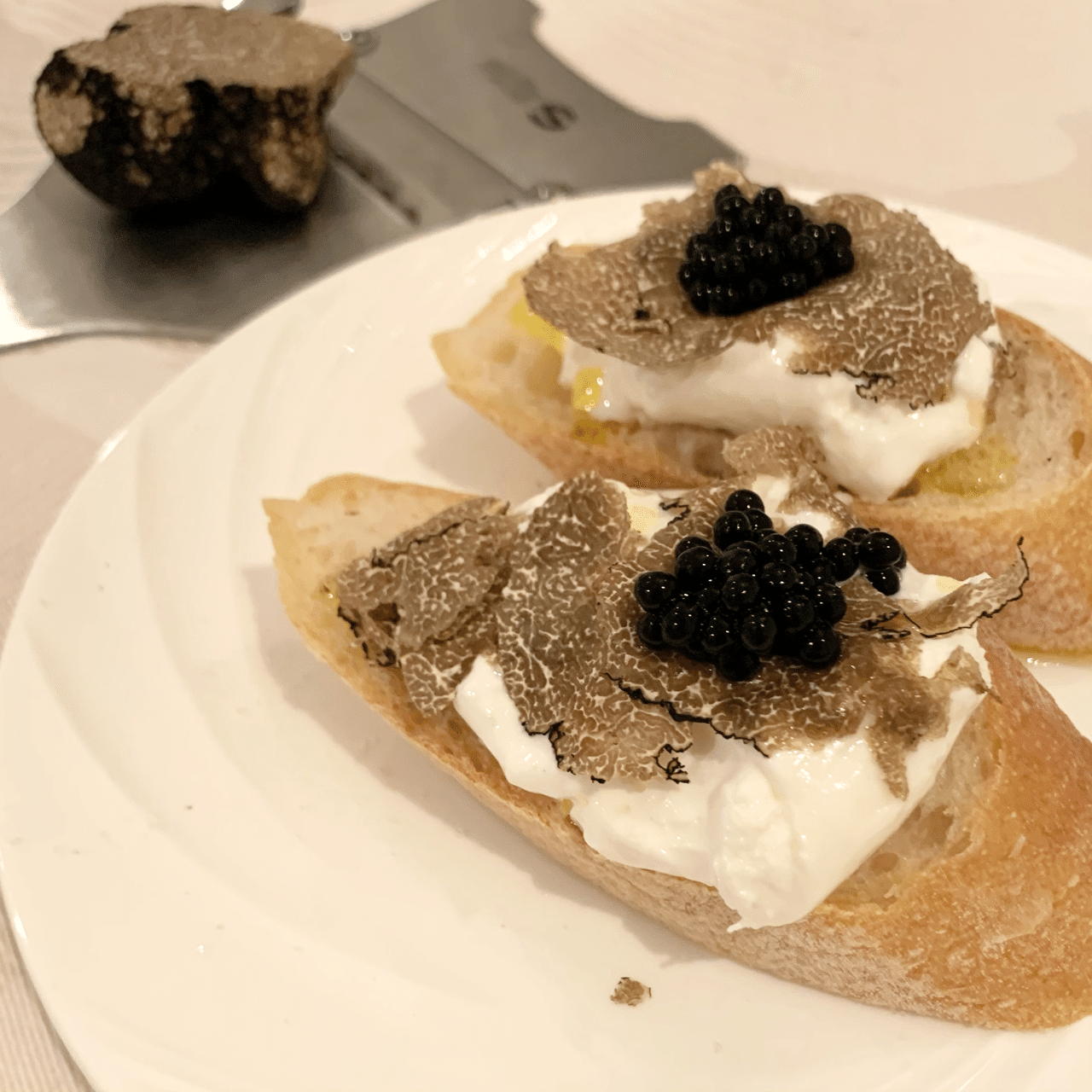 おうちで生トリュフ チーズ編 Fresh Truffle Japan Note おうちで生トリュフ チーズ編 Fresh Truffle Japan Note