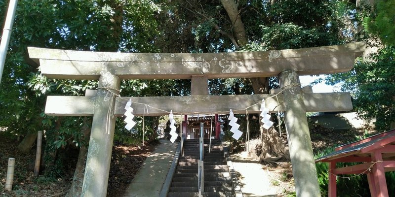 熊野神社 の紙垂と樹木 辛島信芳 Note 熊野神社 の紙垂と樹木 辛島信芳 Note