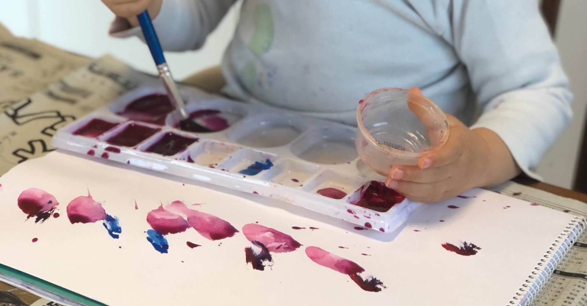 子どもたち 双子画家 の絵 色いろ遊びすと Note