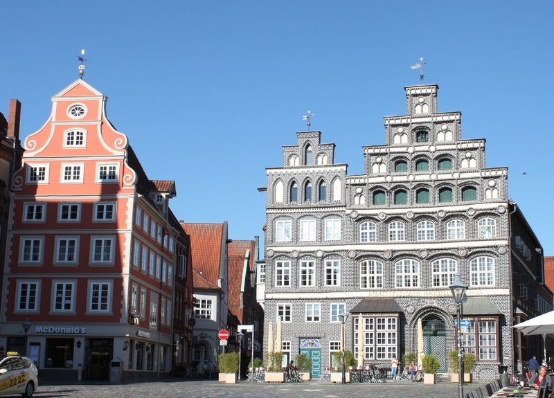 街の名前の由来は お月様 コミネキ チセ Note