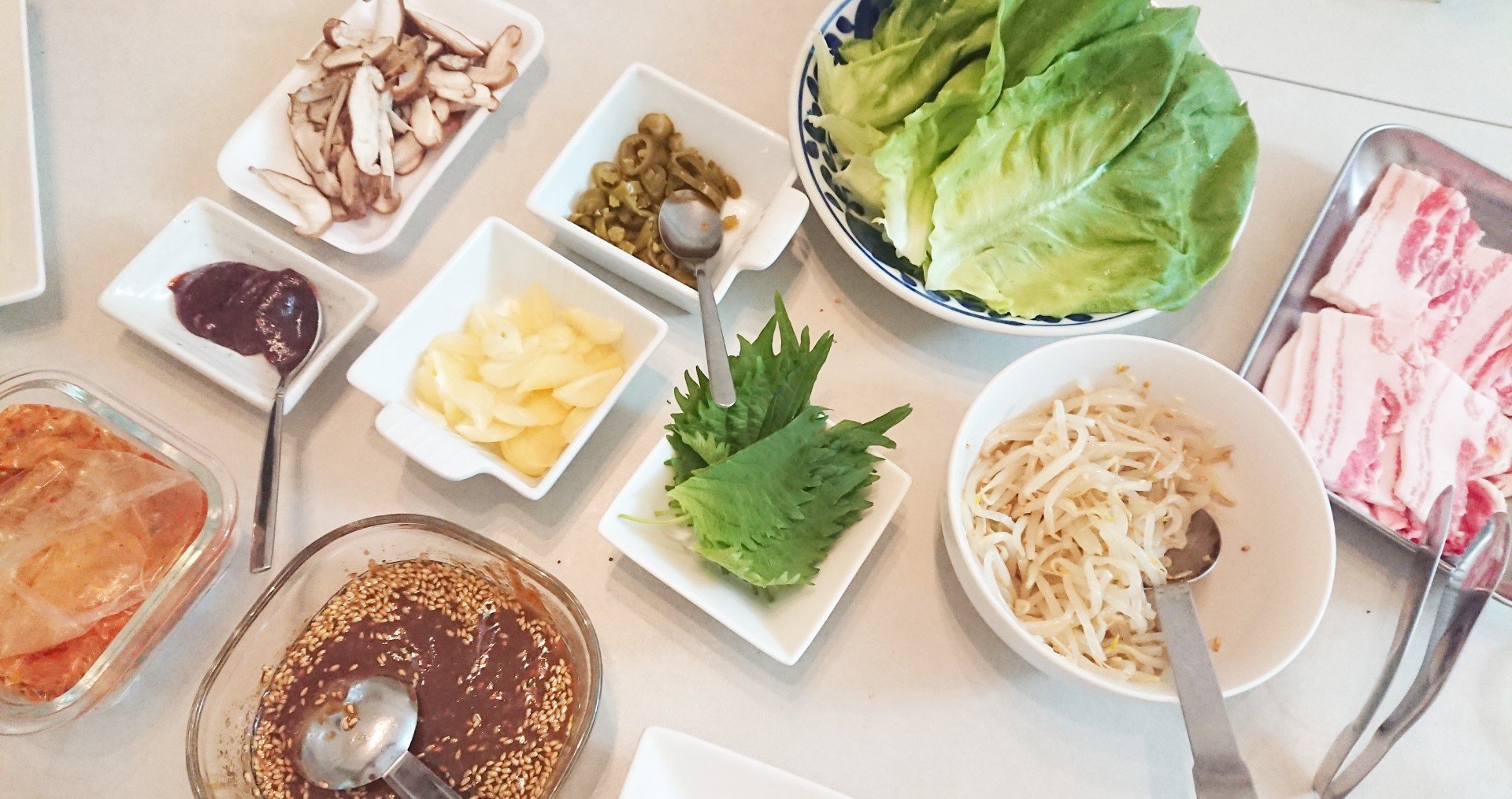 食 今年一番ウマイ を頂いた ホットプレートdeサムギョプサル ちゃろ Note