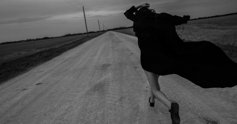 （今日の一枚） 女性写真家Lauren Withrowの去る・・