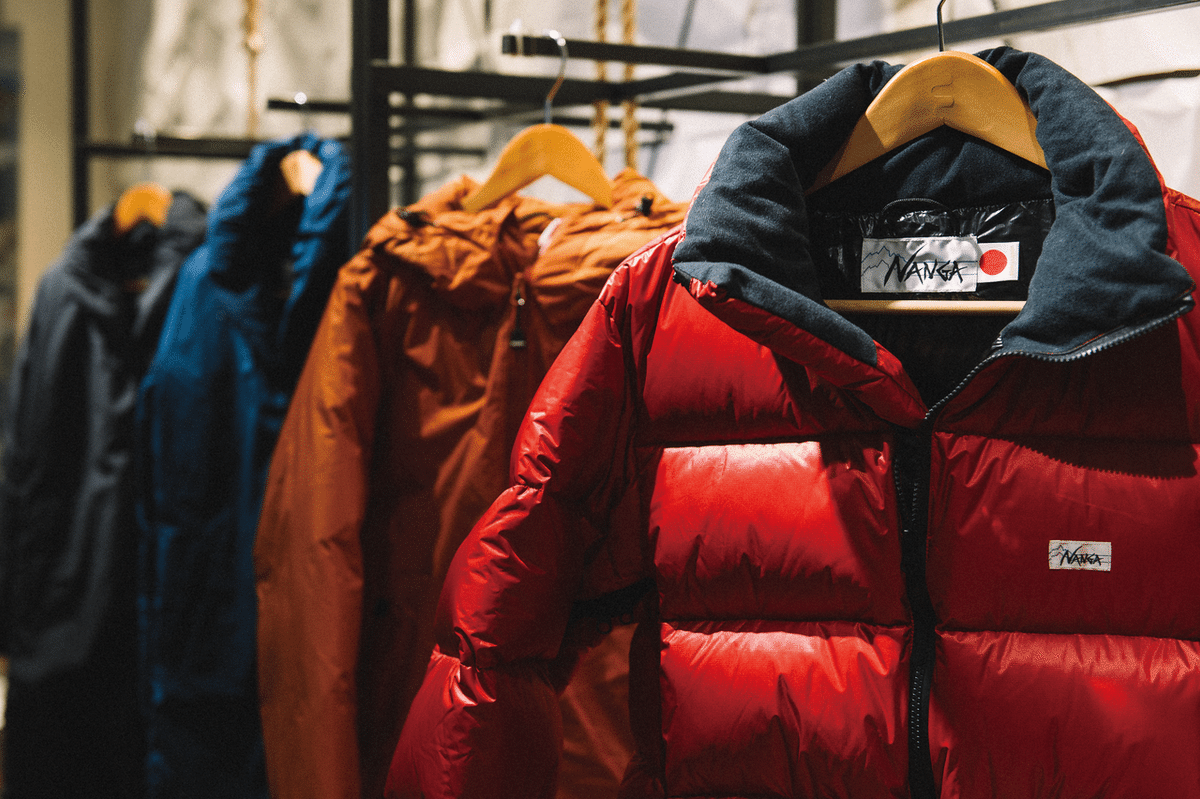 新しいそうな] NAU 100％グースダウンジャケット