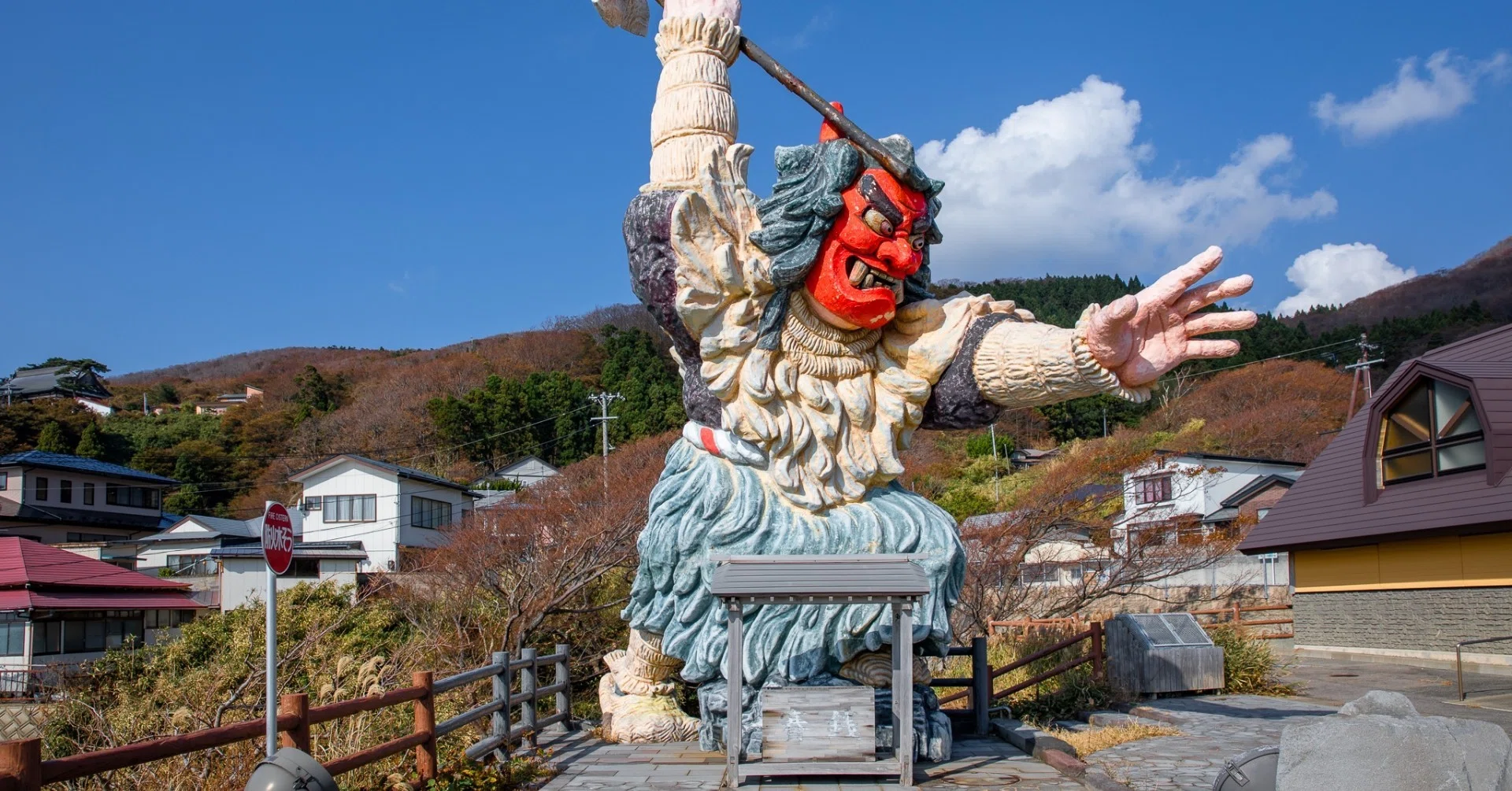 2172❣️ インディアン　男性　オブジェ　看板 晩秋の「男鹿半島」｜Zenpaku