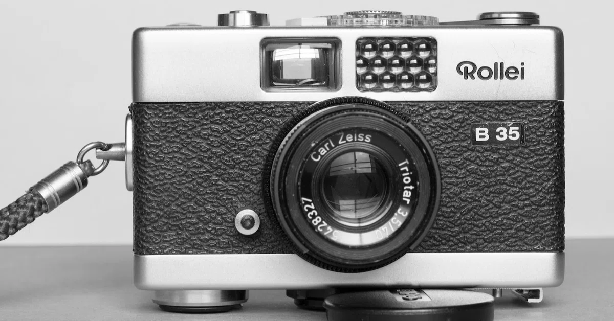 Rollei（ローライ）の魅力・私のRollei B35｜入里灯（いりひ）