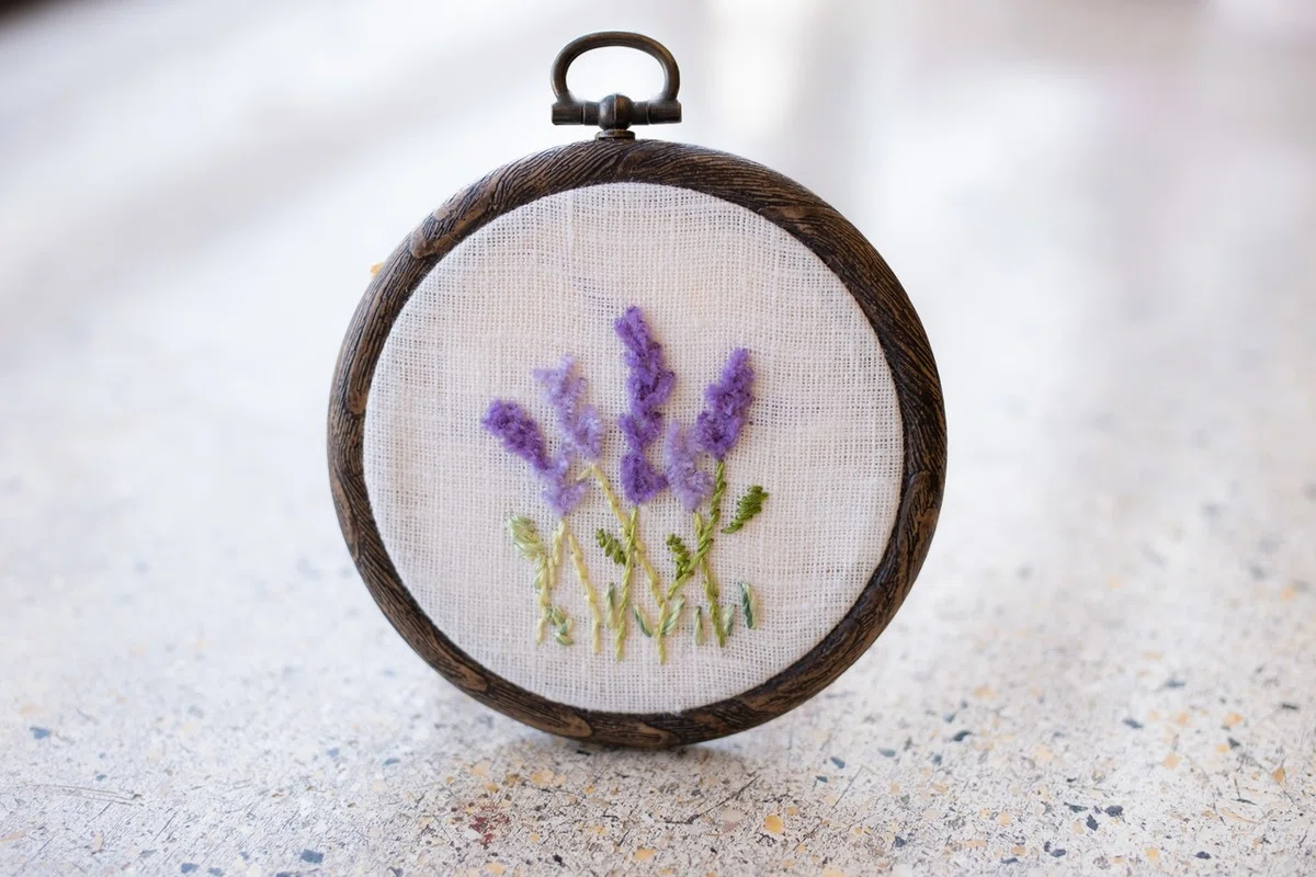 ?ラベンダーの花刺繍の作り方｜Art Fiber Endo
