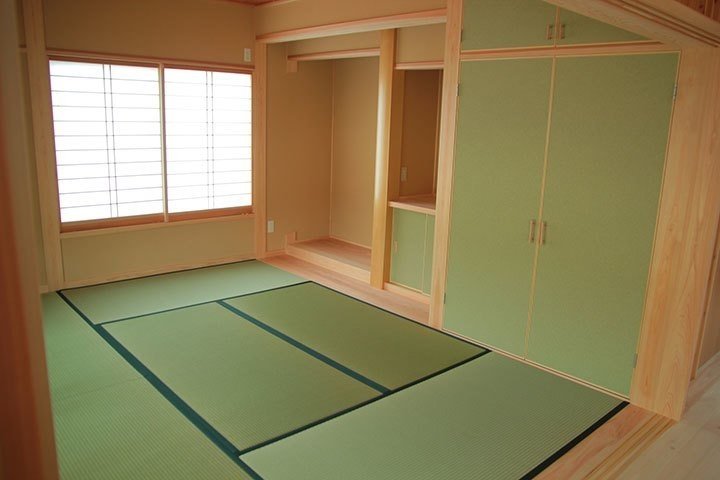 お仏壇のサイズはお仏壇の種類や設置場所で変わります コラムより インスタのご紹介 メモリアル仏壇の金宝堂 Note