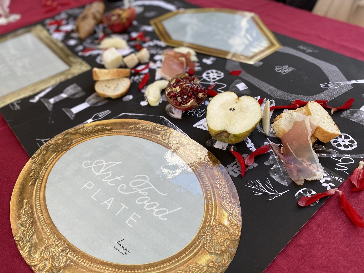 Artist Plate Project 2021 アートプレート Acryl Tag Plate 365Days」12月分発売のお知らせ】 JR東京駅改札