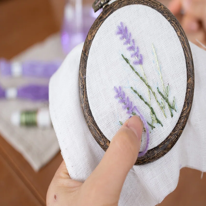 ?ラベンダーの花刺繍の作り方｜Art Fiber Endo