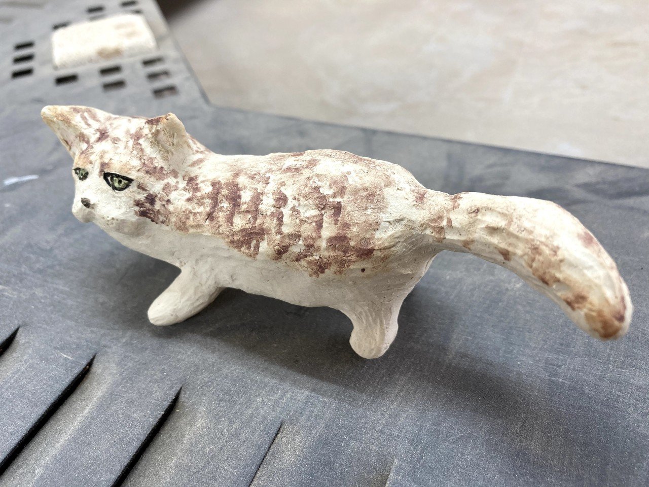 no.18 ぶさかわ猫の置物 完成編｜Nao🍎＠陶芸主婦