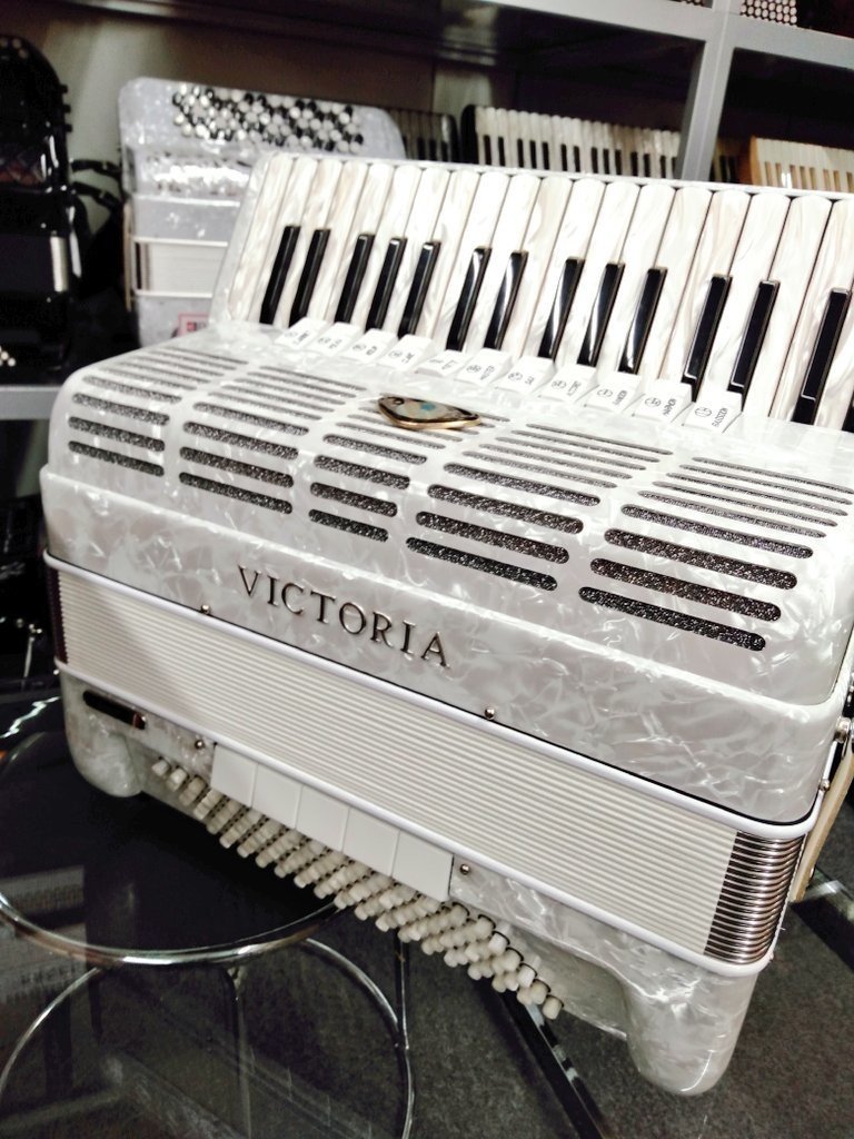 新品】VICTORIAスーパー96 ミュゼット [A225V]｜アコーディオン横丁