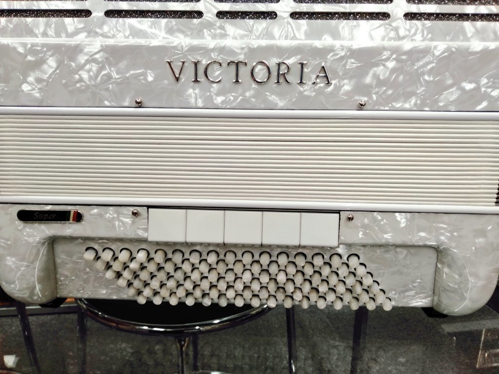 新品】VICTORIAスーパー96 ミュゼット [A225V]｜アコーディオン横丁