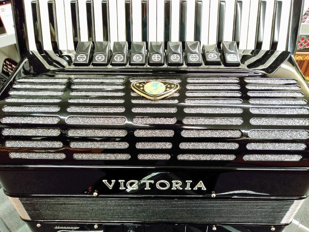 新品】VICTORIA [A130V]黒｜アコーディオン横丁