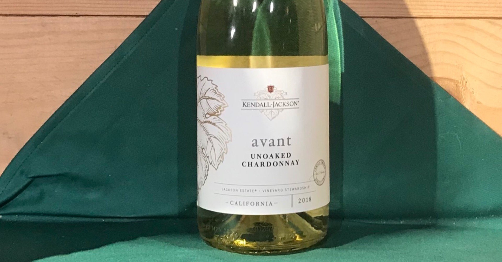 Wine ワイン】Avant Unoaked Chardonnay 2018｜エイト/走るワイン愛好家