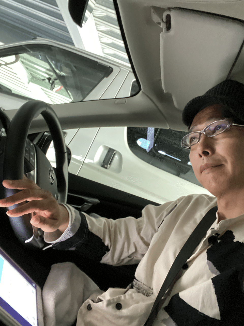 スマホでいかした車のモニターキャンペーン に応募してみました 当選してドライブしてるとこを空想してぽわわーんとしている 明日は筋肉少女帯のリハ ちゃんとします アンケートの趣味欄 読書 にしといた今日ムー 大槻ケンヂ オーケン Notemagazine Note