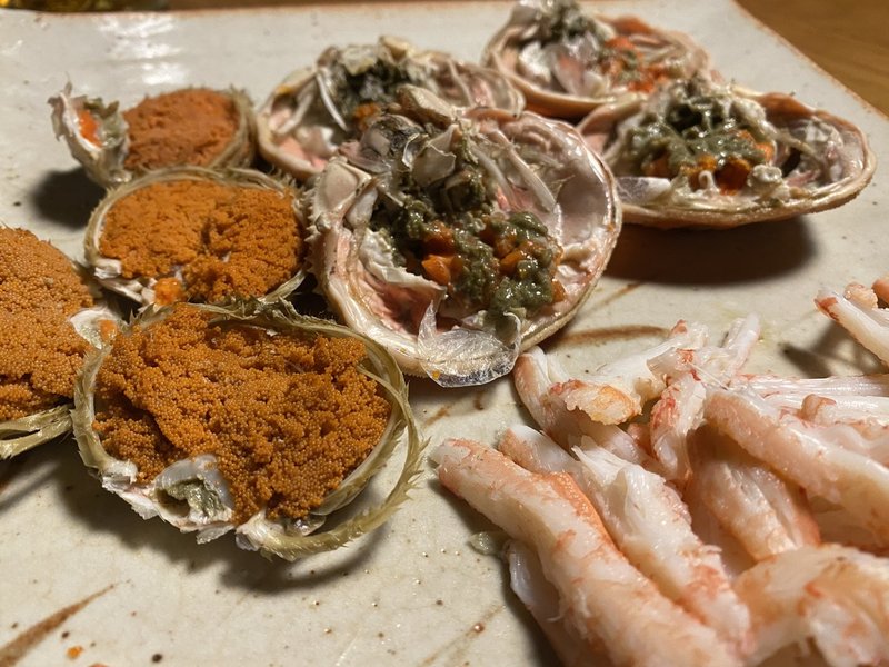 香箱ガニは麺棒で倒すべし Noriaki Kawanishi 黒崎base半農style Note