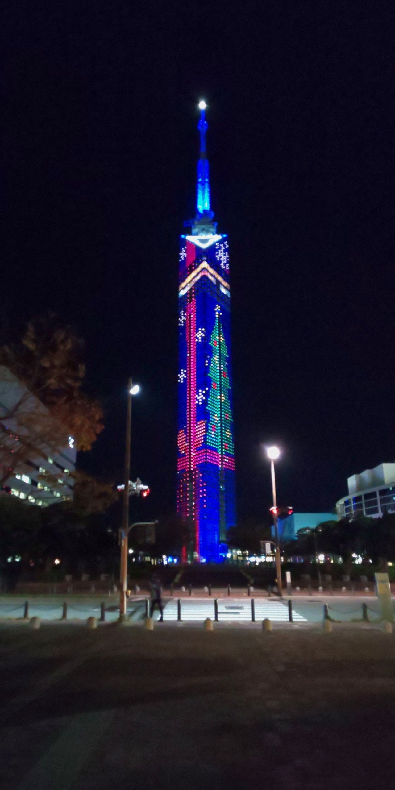 福岡タワー クリスマスイルミネーション と百道浜からの夜景 茂兄 Riderz5150 Note