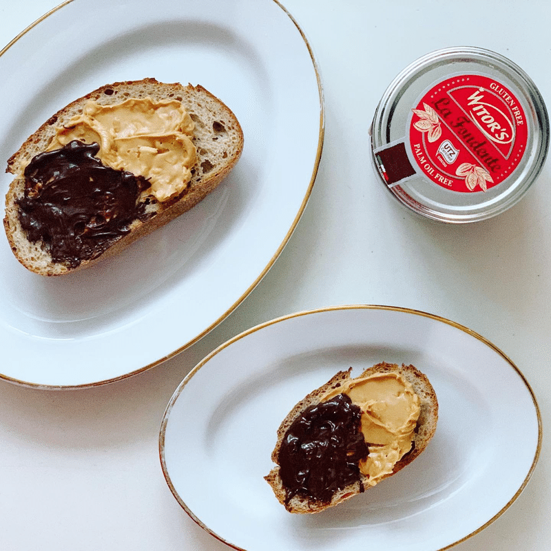 ピーナッツチョコレートでバナナと無花果のオープンサンド みずのさちこ Note