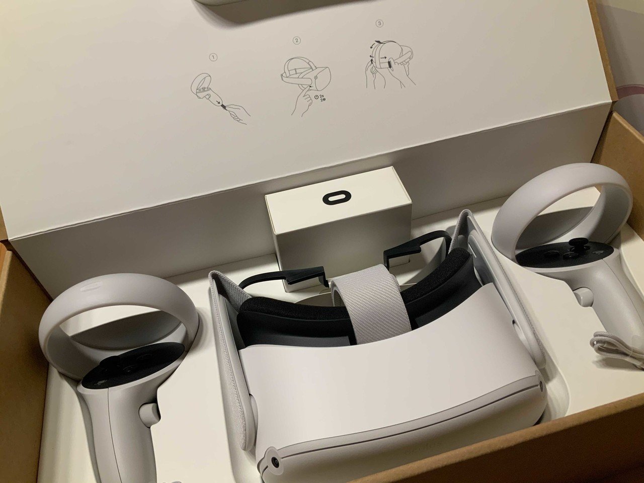 Oculus Quest 2 開封の儀 〜新体験〜｜しもきん