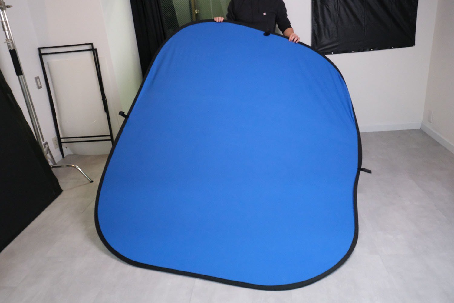 公式通販 shoryu168Fotodiox 5フィートx7フィート 折りたたみ式 クロマキーグリーン ブルー 2イン1 背景パネルとサポートスタンド 