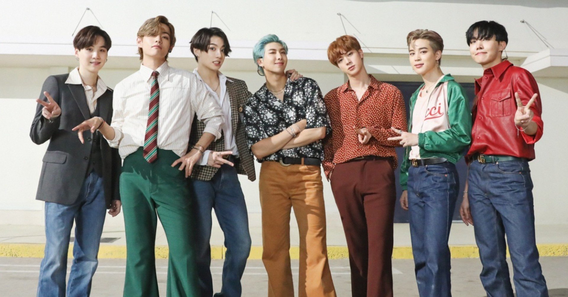 BTS『Dynamite』パフォーマンス・Remixのまとめ｜スノーク