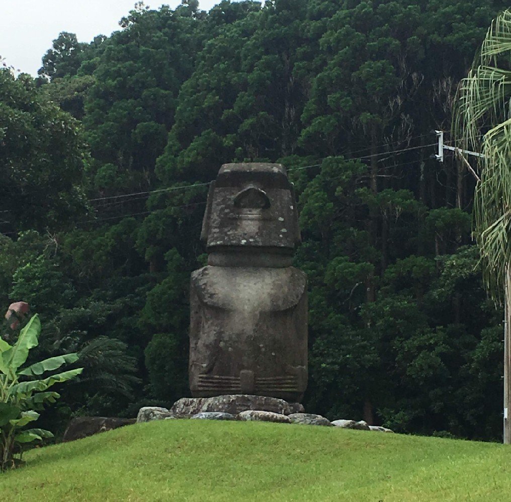 海辺の洞窟の中の神社 宮崎 Noe Note