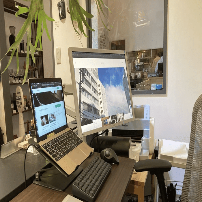 え それモニターじゃダメなの を覆す 窓からの景色特化型ディスプレイ Atmoph Window2の話 山下義弘 ドケットストア店主 Note