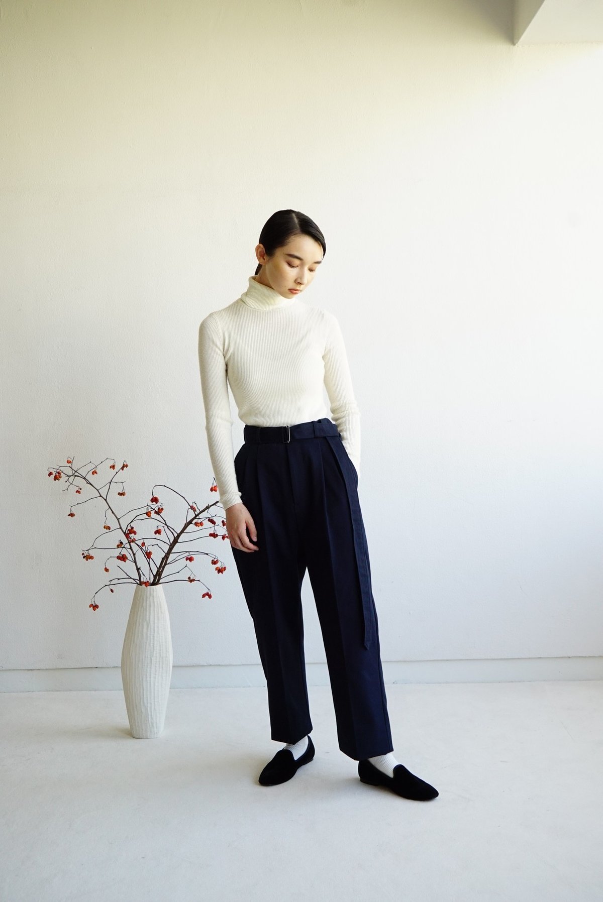 11/18 21:00~]foufouのスラックスシリーズで一番履きやすいパンツが  