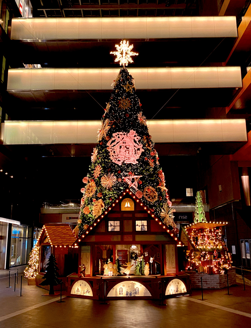 THE HOLY XMAS クリスマスの贈りもの(クリスマス気分をあげたい THE HOLY XMAS クリスマスの贈りもの(クリスマス気分をあげたい