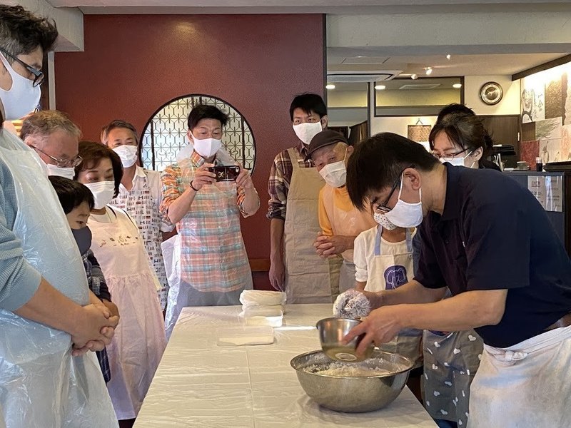あつあつウマウマ!山本屋の味噌煮込みうどんづくりツアー24