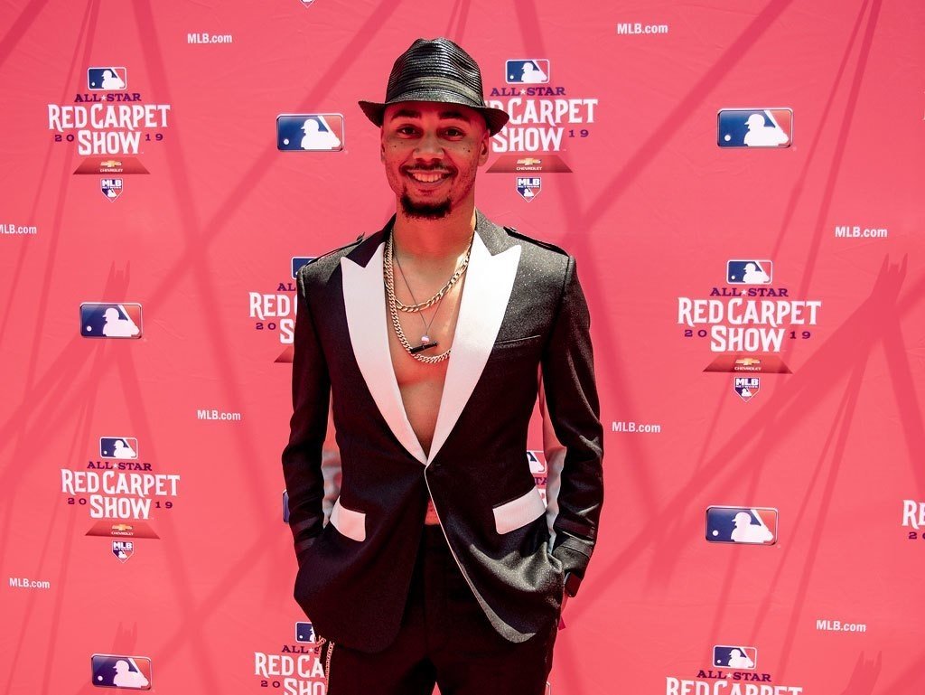 ムーキー・ベッツは野球界のブラックパンサーである｜Dinger22