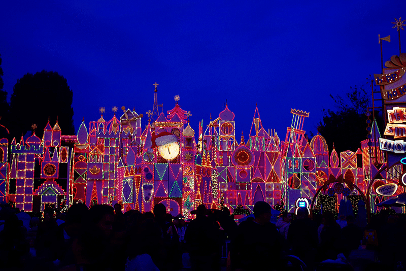 海外旅行 ディズニーが好きすぎて カリフォルニアに1人で行った話 3泊4日 まどれーぬ 先生が先生じゃない時間 Note