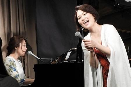 朝に出逢う素敵な言葉 37 Kiroroの玉城千春さんが書いた 未来へ の詞から 夢はいつも 高くあるから 届かなくて 怖いね だけど 追い続けるの 歌の出だし ほら 足元を見てごらん ゆき坊 Yyy トリプルワイ Note 朝に出逢う素敵な言葉 37 Kiroroの玉城千春さんが書いた 未来へ の詞から 夢はいつも 高くあるから 届かなくて 怖いね だけど 追い続けるの 歌の出だし ほら 足元を見てごらん ゆき坊 Yyy トリプルワイ Note