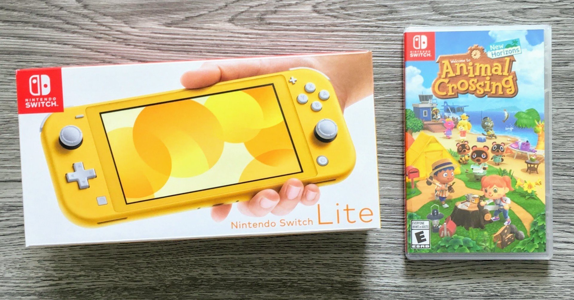 Nintendo Switchライト イエロー あつまれどうぶつの森付き Nintendo