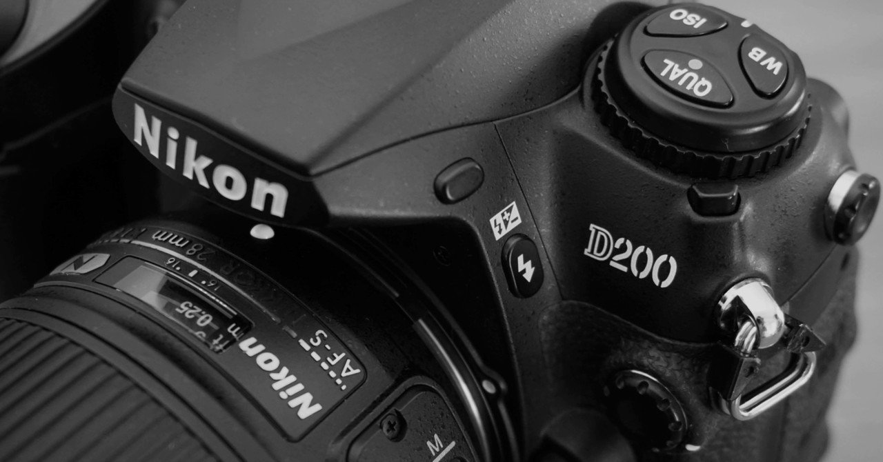 CCD一眼レフ Nikon D200を購入|ちーちゃーん CCD一眼レフ Nikon D200を購入|ちーちゃーん